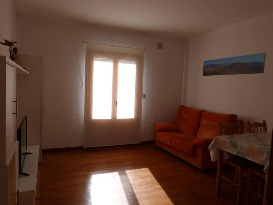 Eguzkilore - Apartamento Luminoso Y Soleado Elizondo Luaran gambar